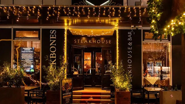 BLACKBONES STEAKHOUSE