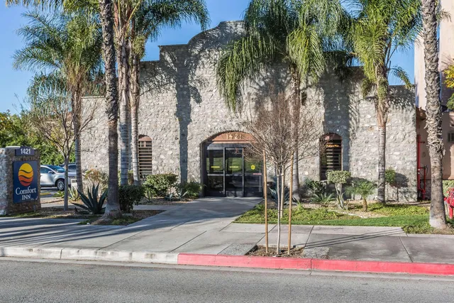 Comfort Inn Pomona near Fairplex
