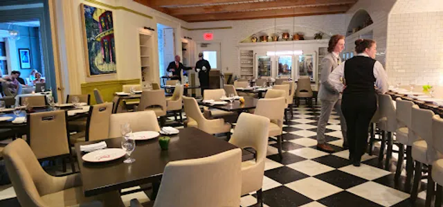 Restaurant R'evolution