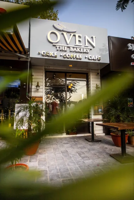 Oven The Bakery And Café