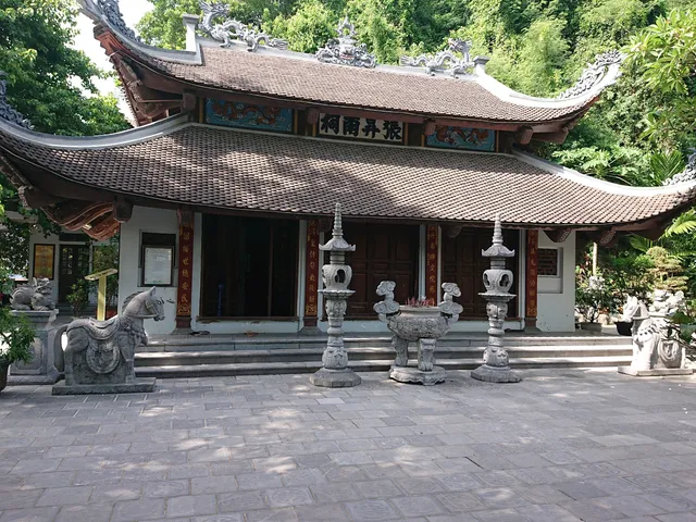 Temple Truong Han Sieu