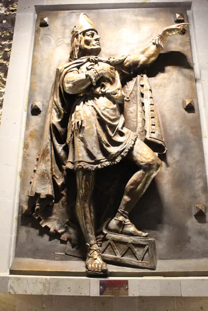 Patio Jesús F. Contreras.