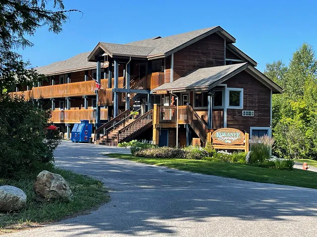 Kokanee Springs Resort By Pinnacle Lifestyles