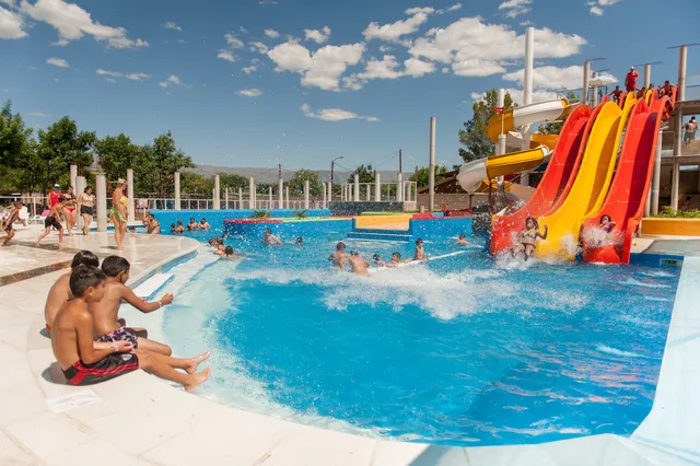 Los Serranitos | Parque acuatico