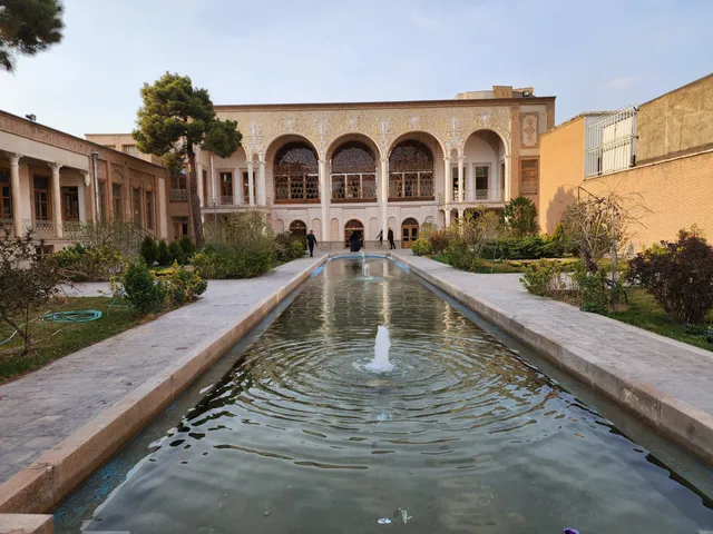 خانه صدقیانی