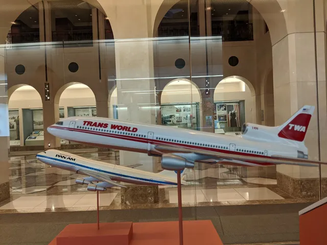 SFO Museum Louis A. Turpen Aviation Museum and Library