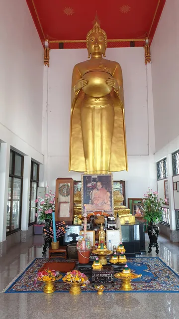 Wat Kai Tia