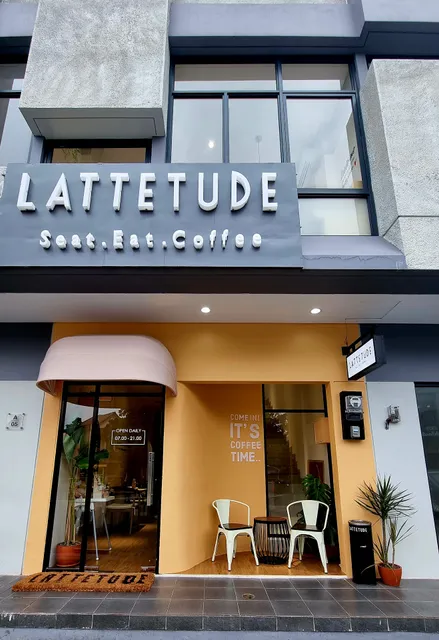 Lattetude Seat Eat Coffee BSD