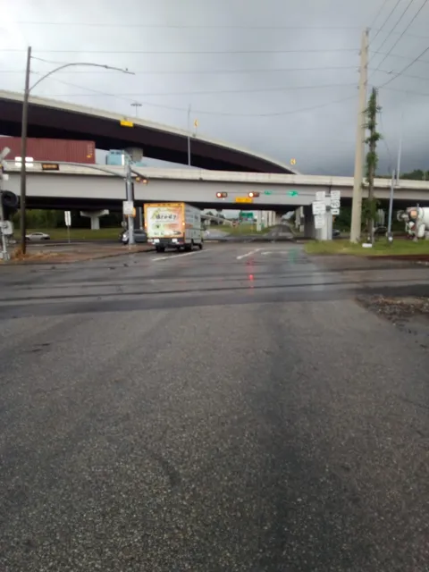 Roadrunner Moving & Storage