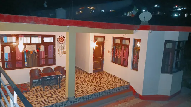 Wayfarer kareri home stay