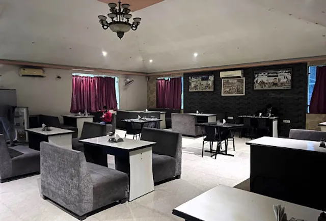 Mixora House Restaurant