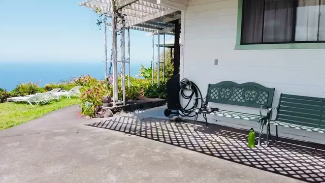 Belle Vue Kona Bed & Breakfast