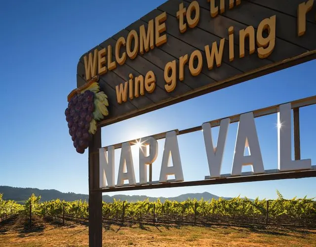 Welcome to Napa Valley Sign (South)