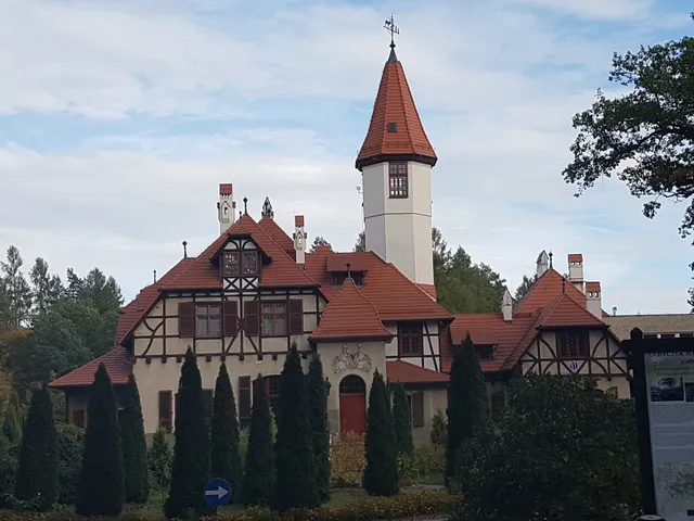 Zameczek myśliwski Zawadzkie-Kąty