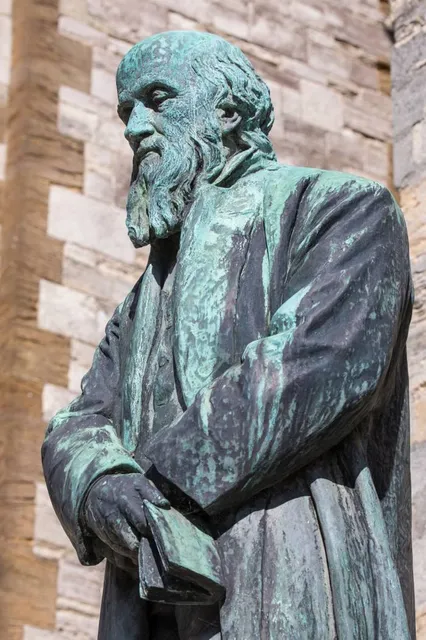 Nello & Patrasche Statue