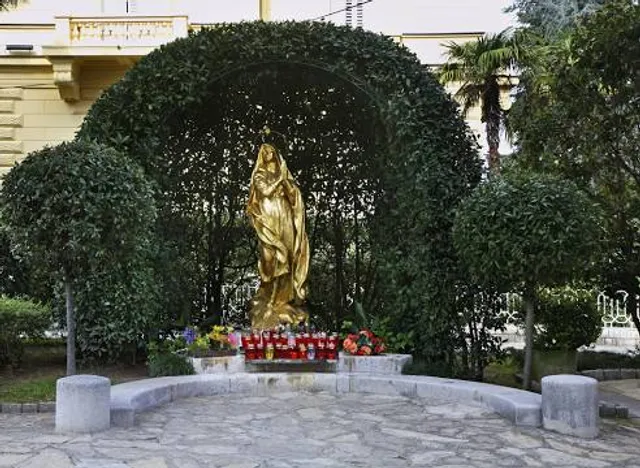 Madonna del Mare Statue