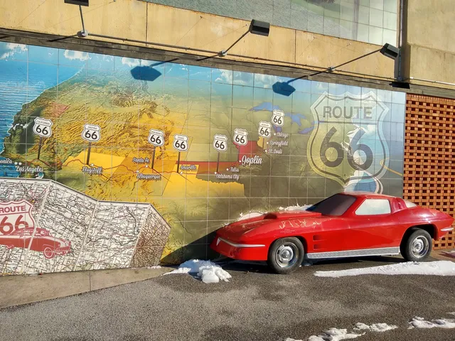 Route 66 Mural Park
