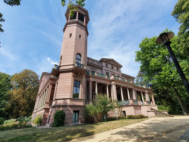 Schlosspark Biesdorf