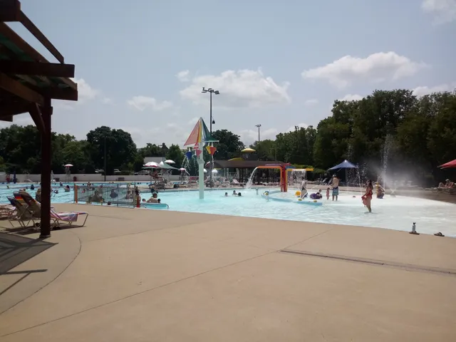 Lawrence Aquatic Center