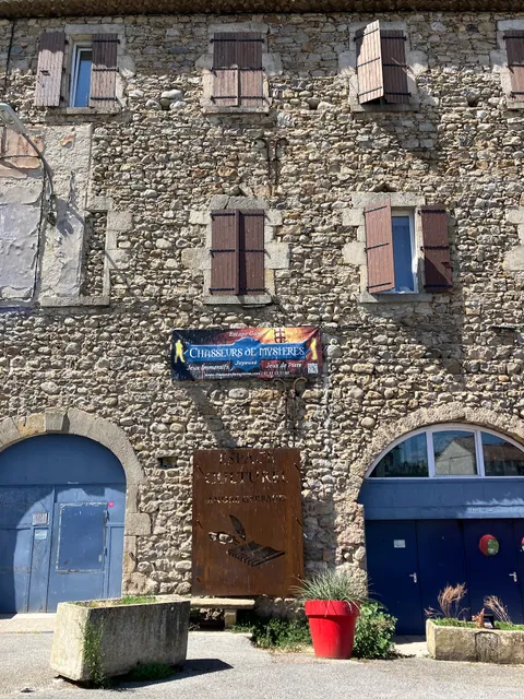 Chasseurs de Mystères - Joyeuse