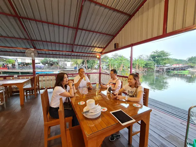 บริษัท ครัวต้นแม่กลอง จำกัด