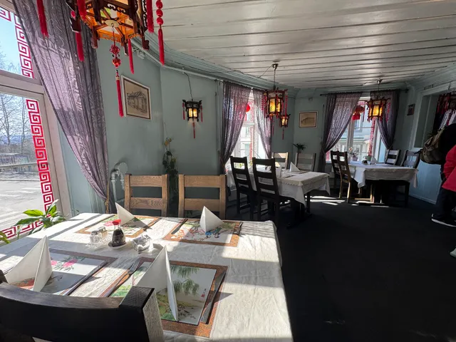 Orient Pearl Kina restaurant