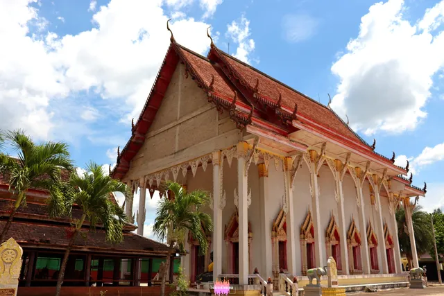 Wat Phunphin Tai