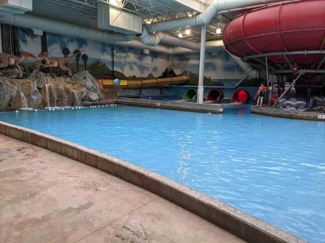 Raptor Reef Indoor Water Park