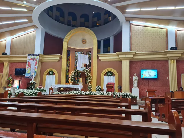 Santuario Eucaristico - Sacred Heart Parish