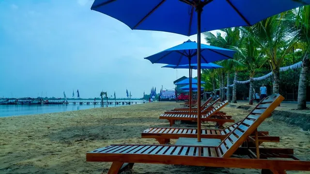 Pantai Mororejo Jepara