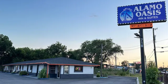 Alamo Oasis Inn and Suites By OYO San Antonio