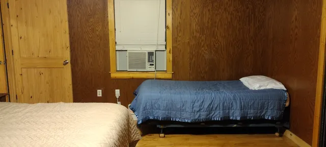 Black Rock Roost Mountain Cabin