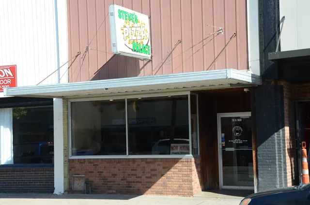 Steve's Pizza Palace