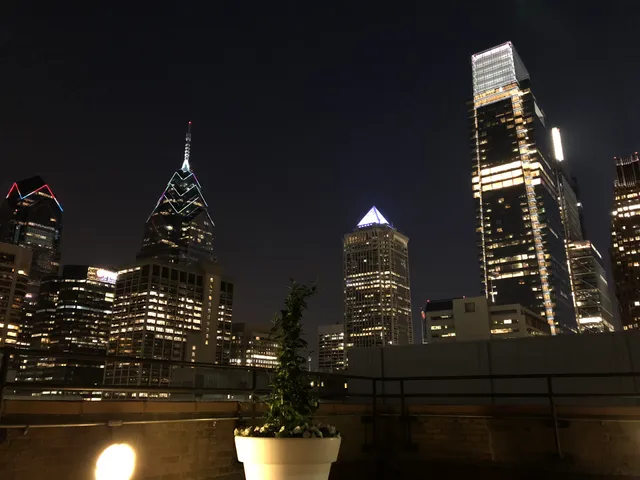 The Metropolitan Apartments