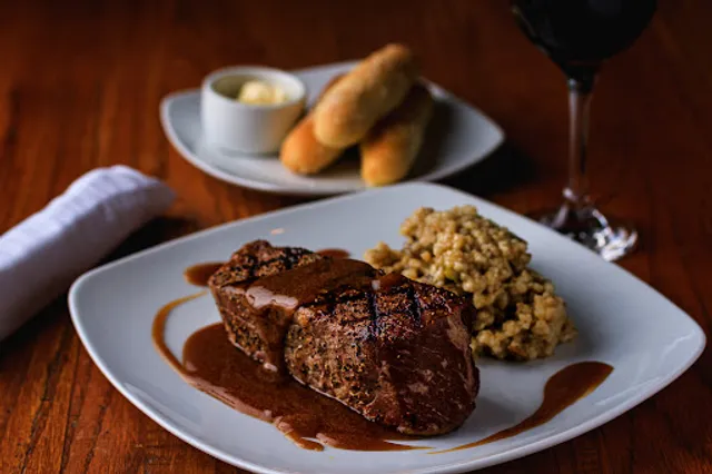 Fratello's Prime Steakhouse