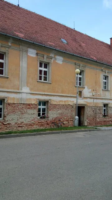 Augustiniánská rezidence Šardice