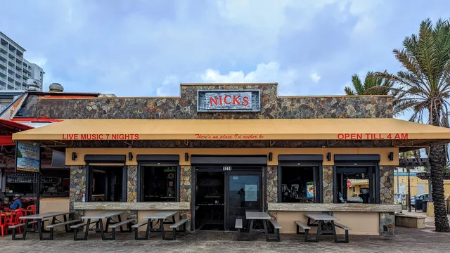 Nicks Bar & Grill
