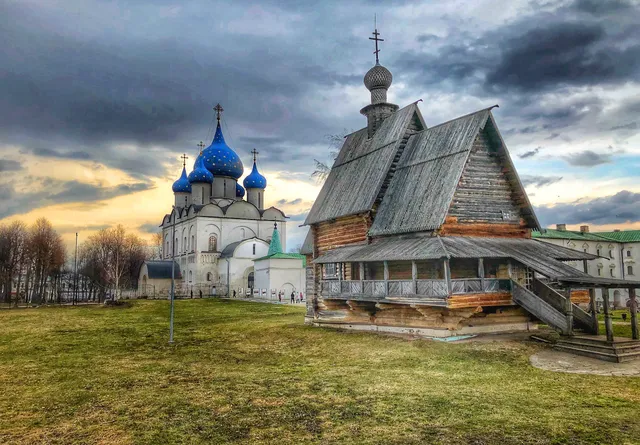 Nikol'skaya Derevyannaya Tserkov'