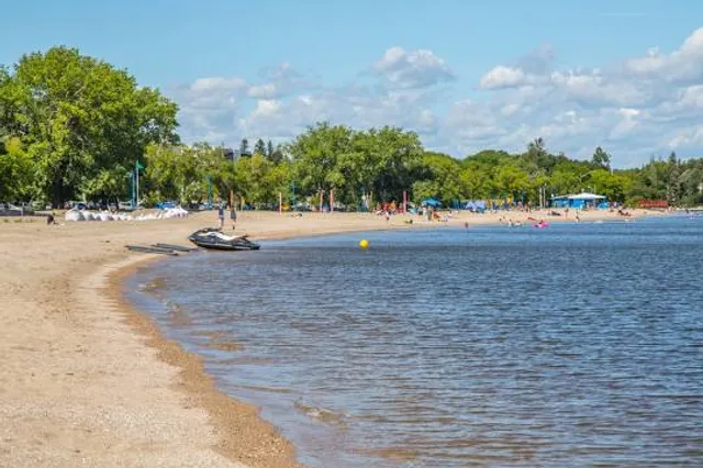 Gimli Beach