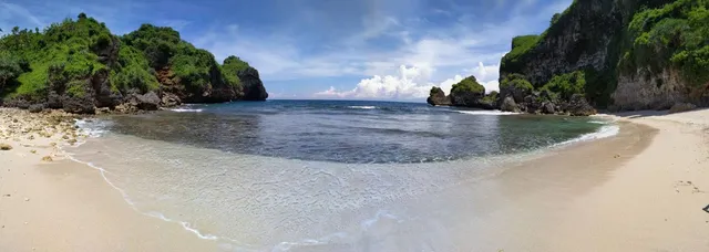 Pantai Krokoh