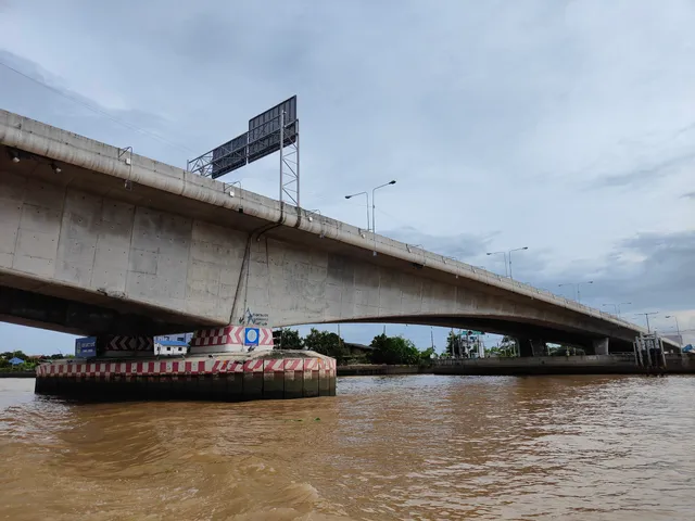 Rama V Bridge