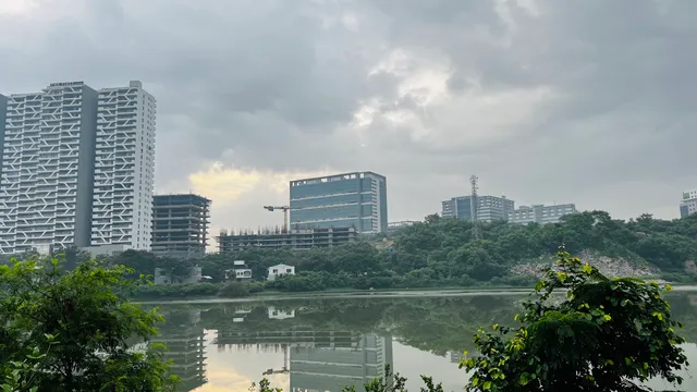 Khajaguda Lake Point