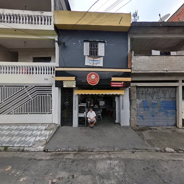 Portuga's Tabacaria E Bar