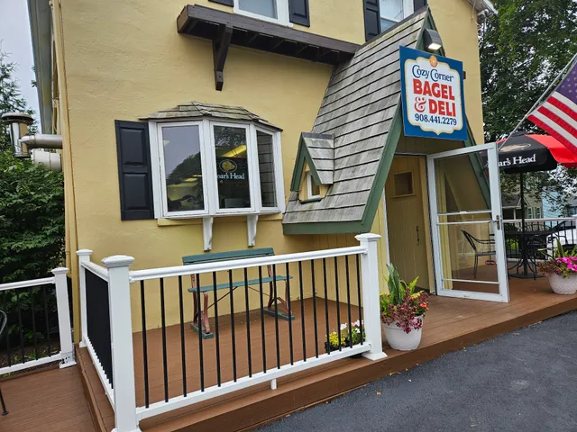 Cozy Corner Bagel & Deli