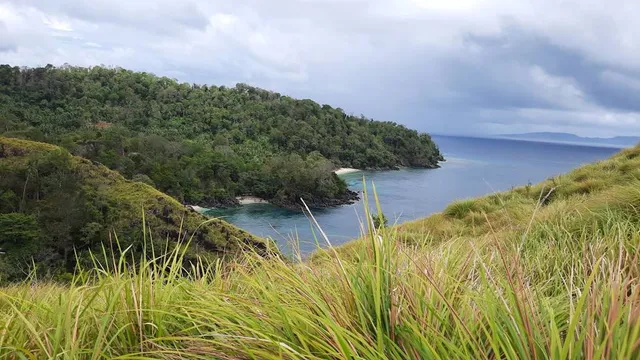 Pantai Pulisan/ Pulisan Beach