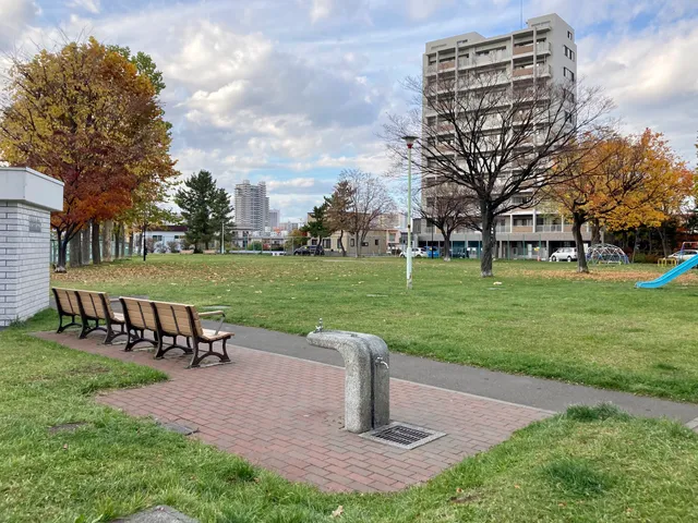 Hiragishi Miharashi Park