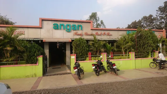 Angan Family Garden Restaurant & Bar