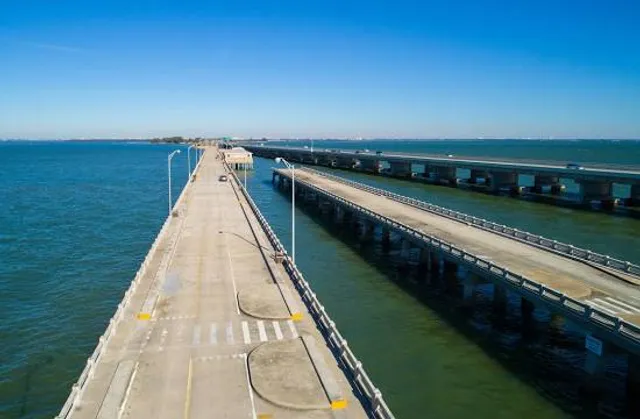 Skyway Fishing Pier State Park