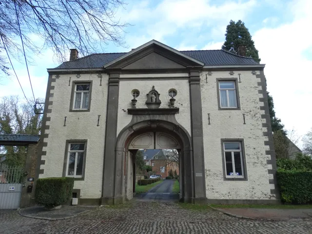 Monastère Saint-Charbel | Abbaye de Bois Seigneur Isaac