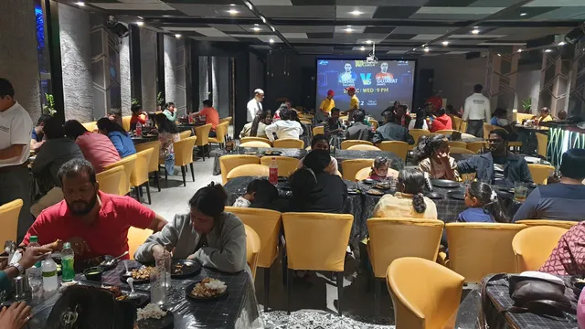 Moonlight Bar & Restaurant